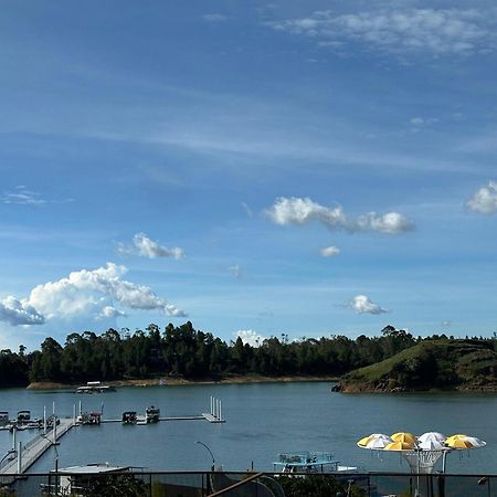 Hotel Bahia กัวตาเป ภายนอก รูปภาพ