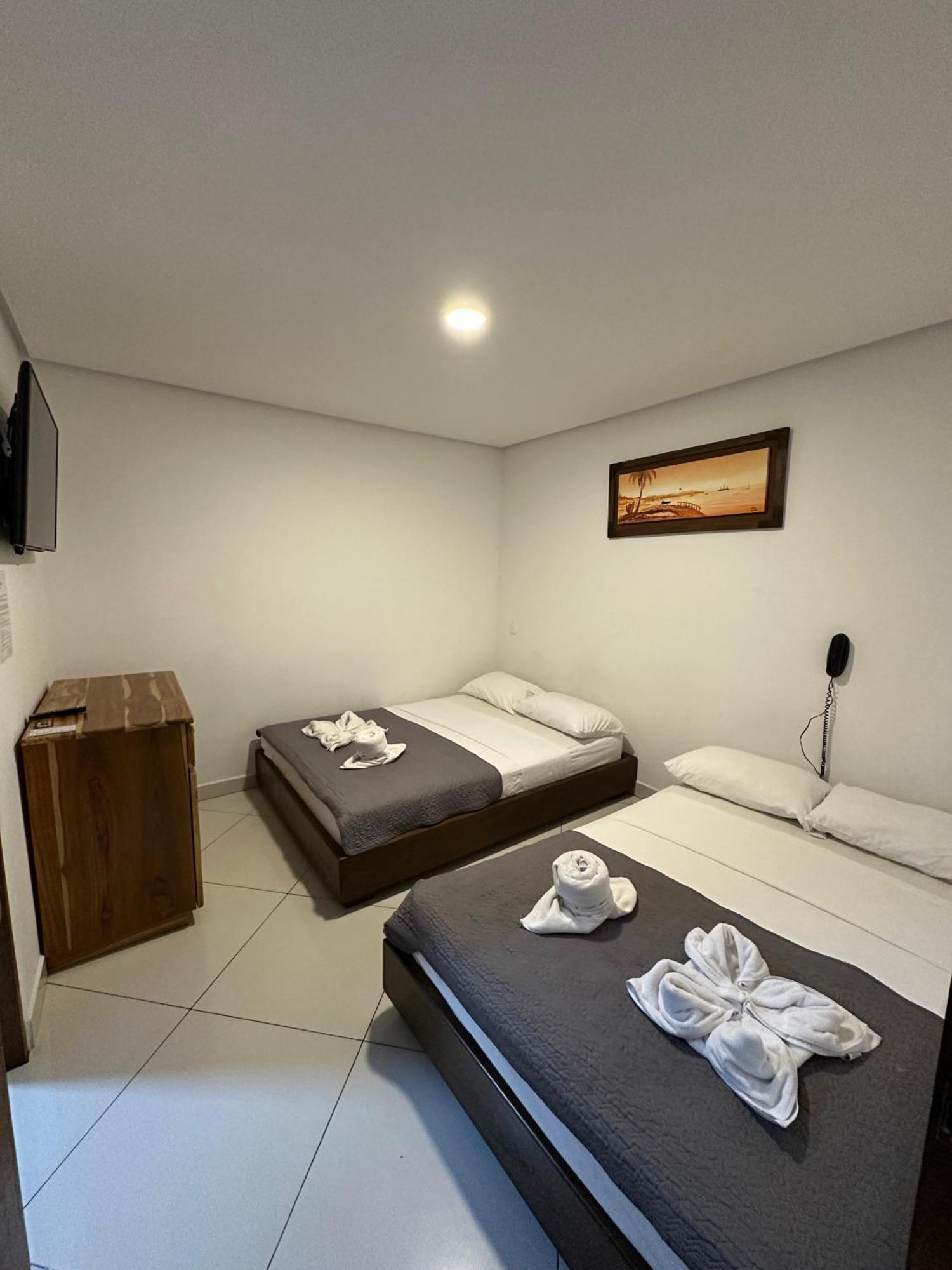 Hotel Bahia กัวตาเป ภายนอก รูปภาพ