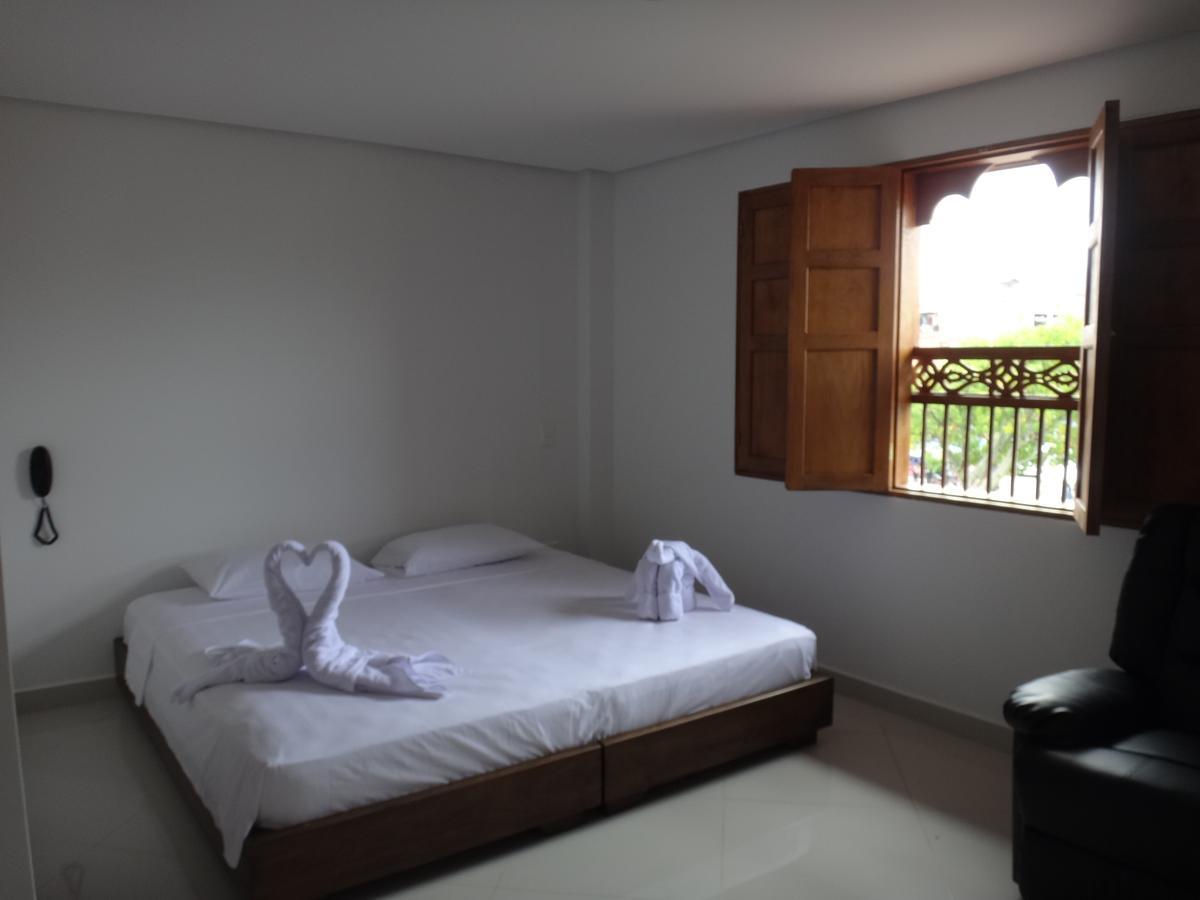 Hotel Bahia กัวตาเป ภายนอก รูปภาพ